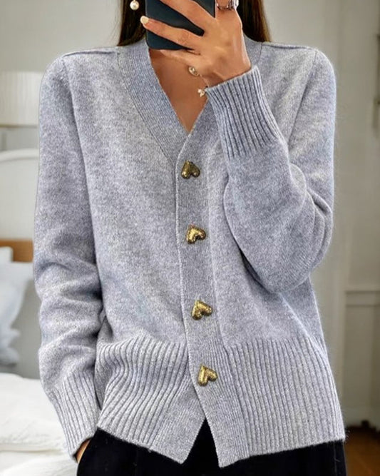 Adele | Chic cardigan med hjerteformede knapper